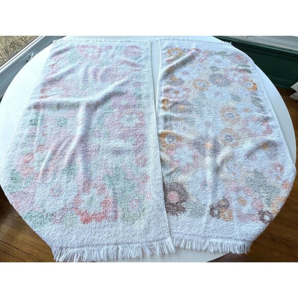 Vintage 70s towel, choice between pink/red or orange/brown daisies - Picture 6 of 9